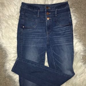 3 button high waisted jeans
